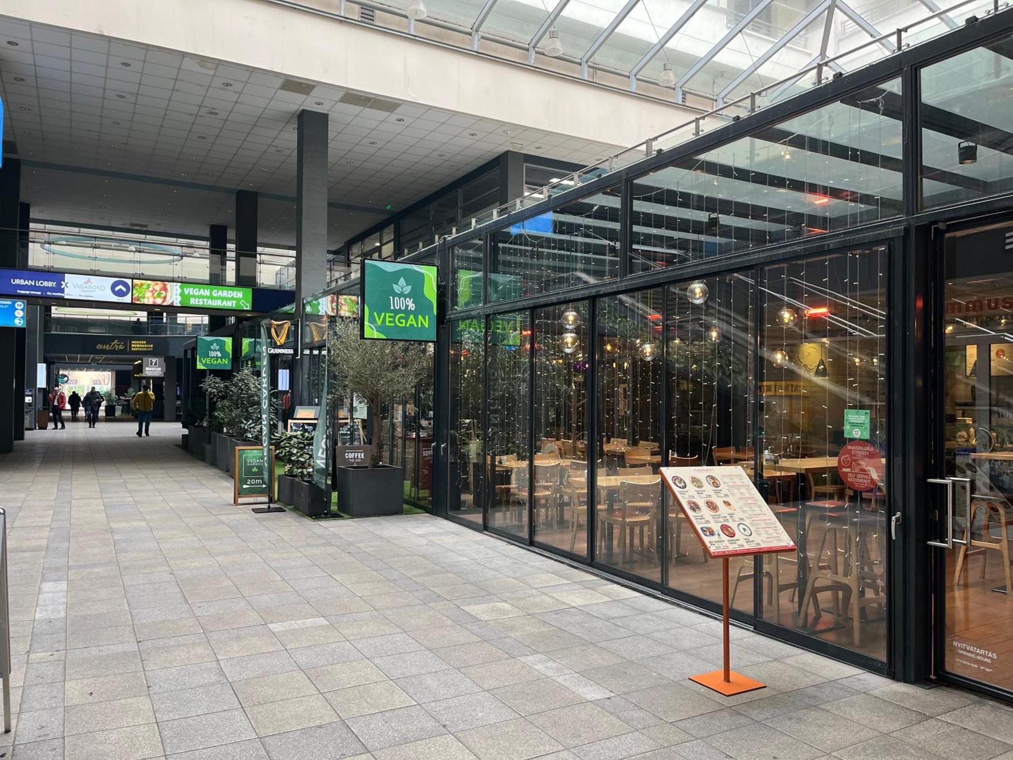 Bp-Est Cp Studio Budapest Ngoại thất bức ảnh
